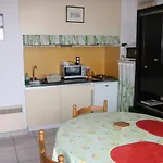 - Duplex T2 Centre-ville - Parking - Balcon - Proche - Menage Inclus - Fr-1-319-208 *